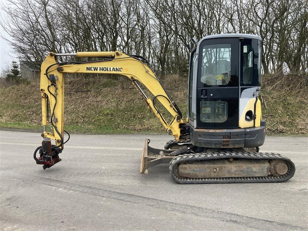 Bagger typu New Holland E35.2 SR Tiltrotator med hydraulisk hurtigskift, Gebrauchtmaschine v Roslev (Obrázek 1)