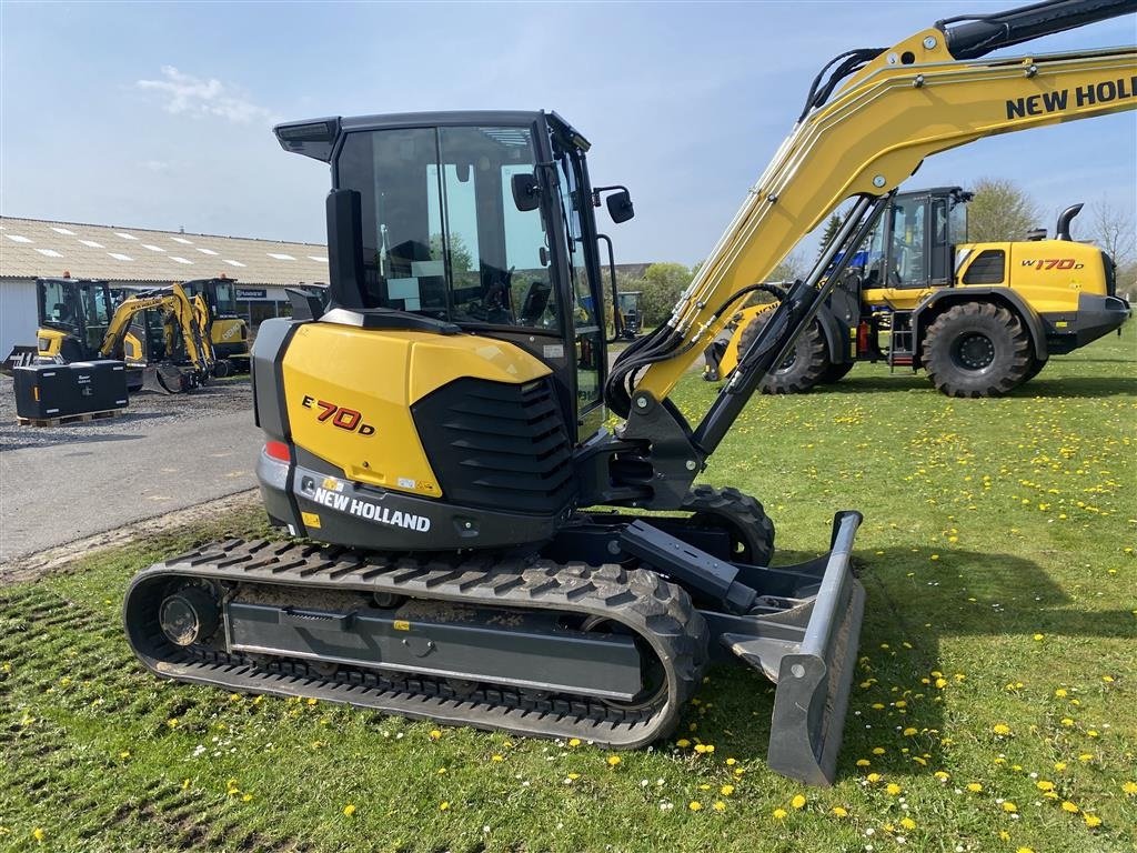 Bagger van het type New Holland E70D ring for info og tilbud, Gebrauchtmaschine in Holstebro (Foto 6)