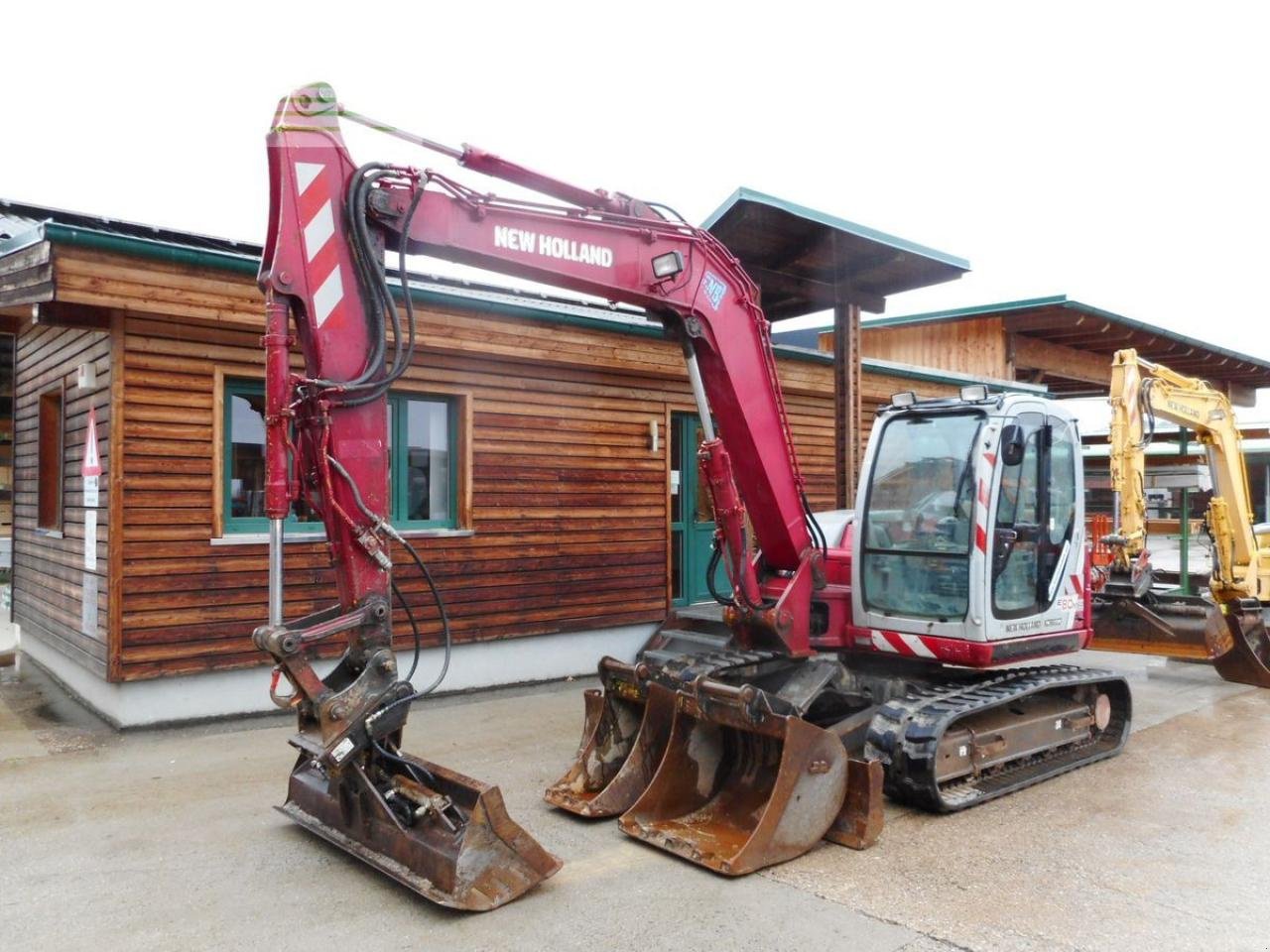 Bagger a típus New Holland e80 - 1es ( 8.010kg ) 3 löffel, Gebrauchtmaschine ekkor: ST. NIKOLAI/DR. (Kép 2)