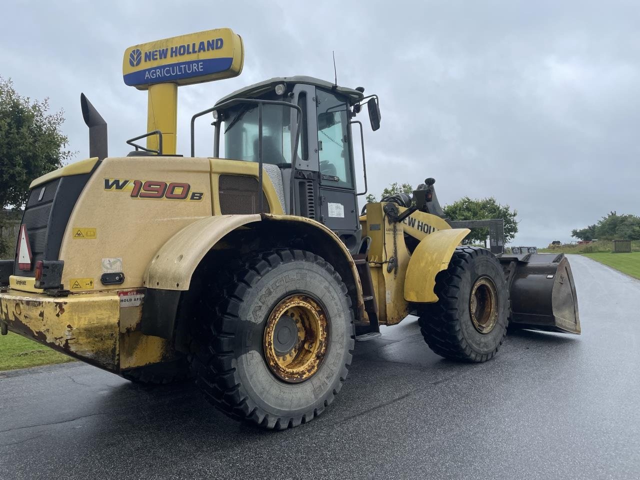 Bagger Türe ait New Holland W190B LÆSSEMASKINE, Gebrauchtmaschine içinde Hadsten (resim 2)