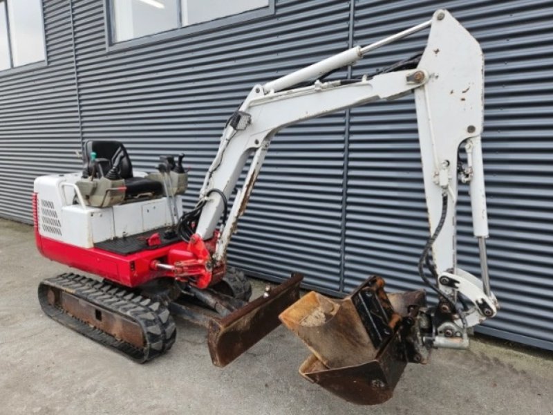 Bagger del tipo Takeuchi TB 016, Gebrauchtmaschine In Fårevejle (Immagine 1)