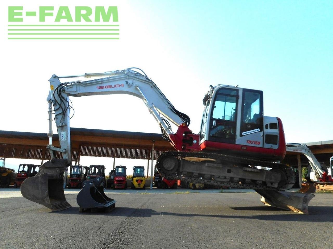 Bagger типа Takeuchi tb 2150 ( 15.095kg ) mit schwenkarm, Gebrauchtmaschine в ST. NIKOLAI/DR. (Фотография 21)