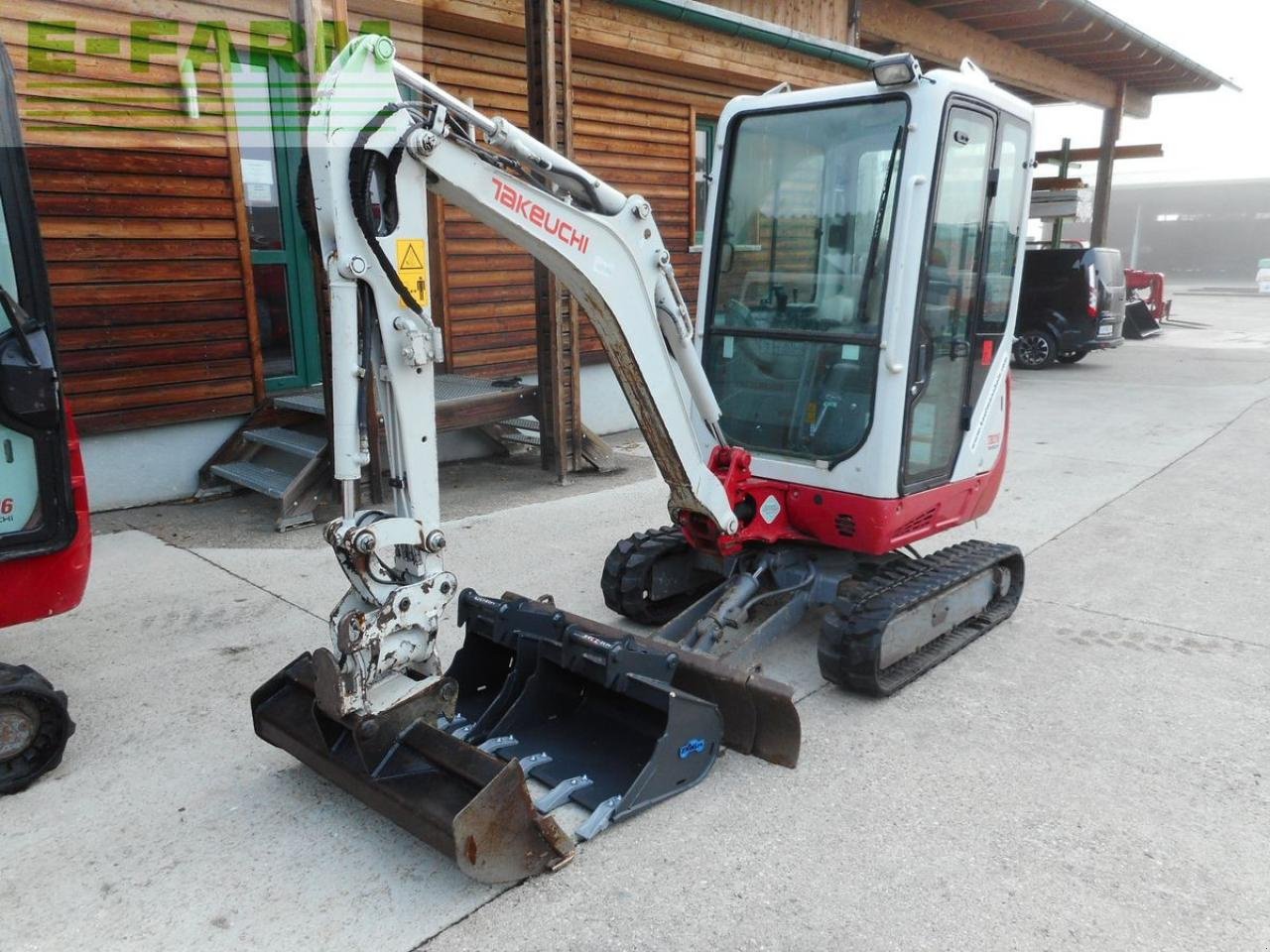 Bagger typu Takeuchi tb 216 ( 1.865kg ) mit powertilt u. hydr. sw u., Gebrauchtmaschine w ST. NIKOLAI/DR. (Zdjęcie 11)