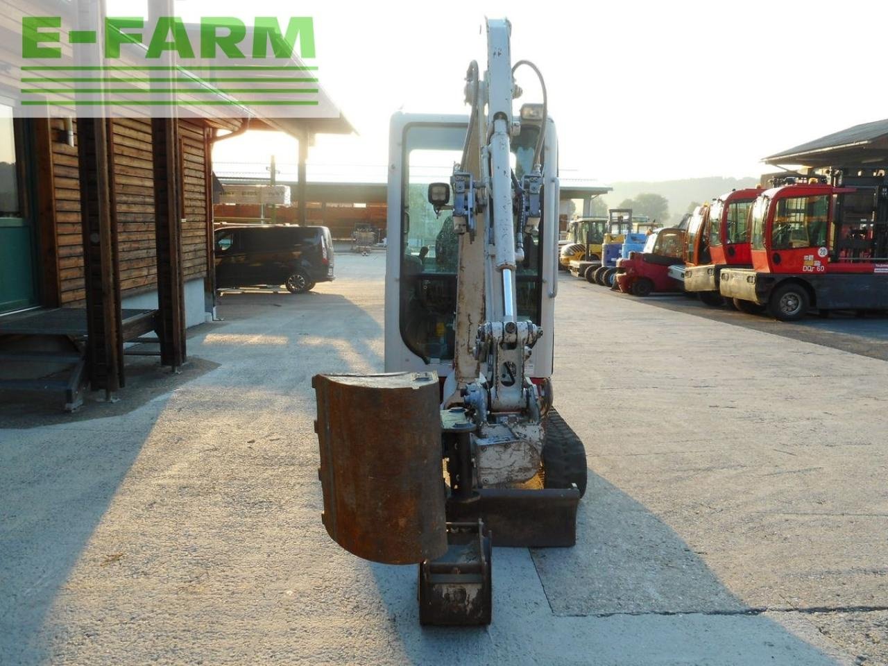 Bagger tip Takeuchi tb 216 ( 1.865kg ) mit powertilt u. hydr. sw, Gebrauchtmaschine in ST. NIKOLAI/DR. (Poză 7)