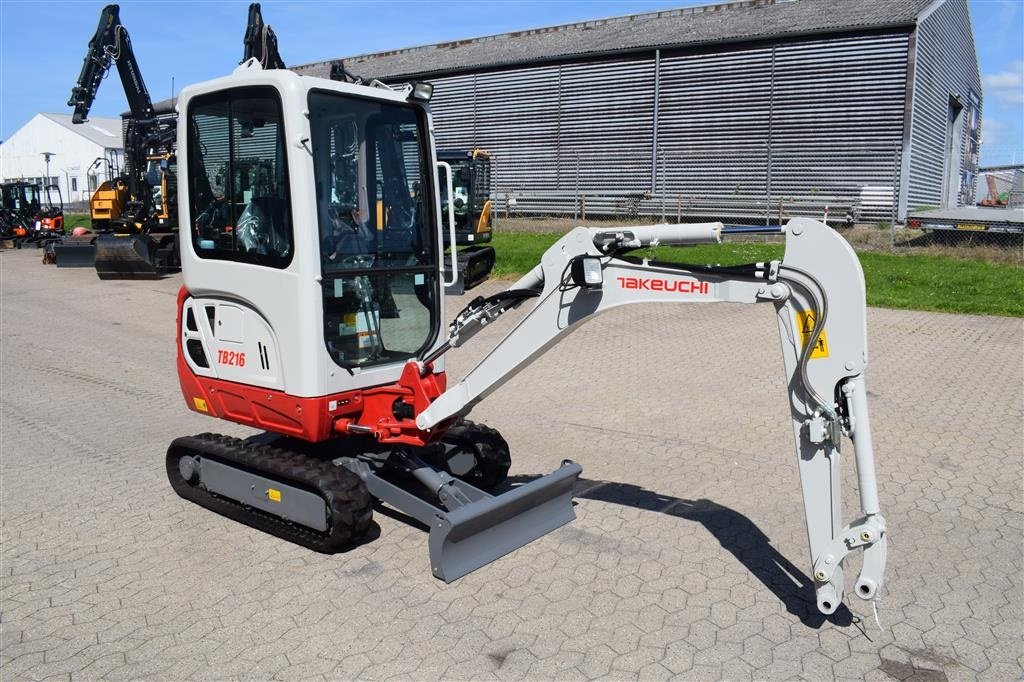 Bagger typu Takeuchi TB 216 DEMO 2023 MODEL, Gebrauchtmaschine v Fredensborg (Obrázok 4)