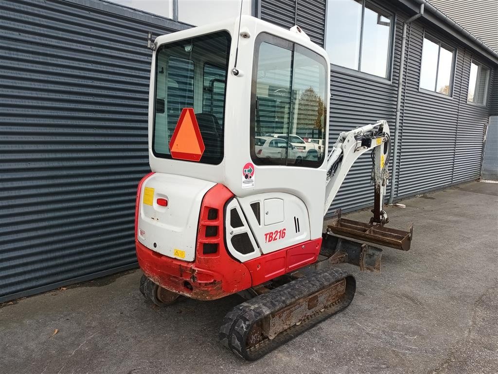 Bagger типа Takeuchi TB 216, Gebrauchtmaschine в Fårevejle (Фотография 3)