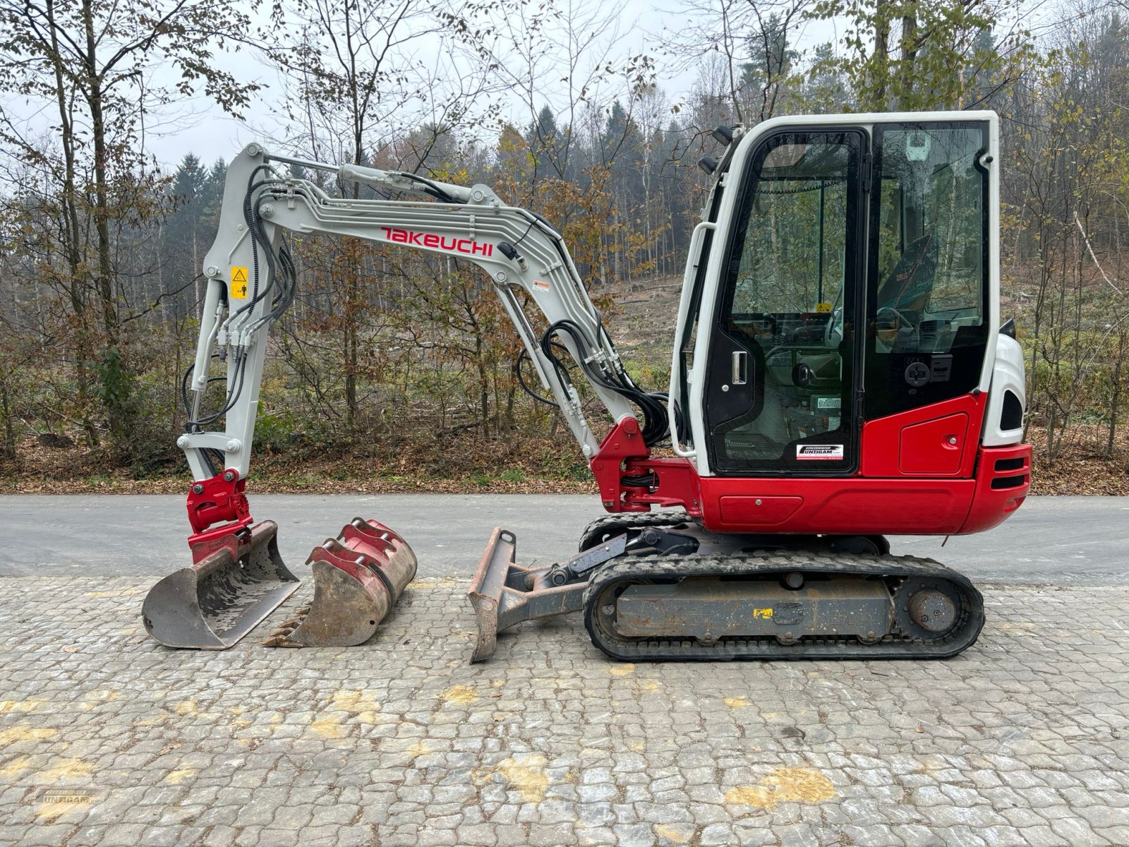 Bagger typu Takeuchi TB 230, Gebrauchtmaschine v Deutsch - Goritz (Obrázek 1)