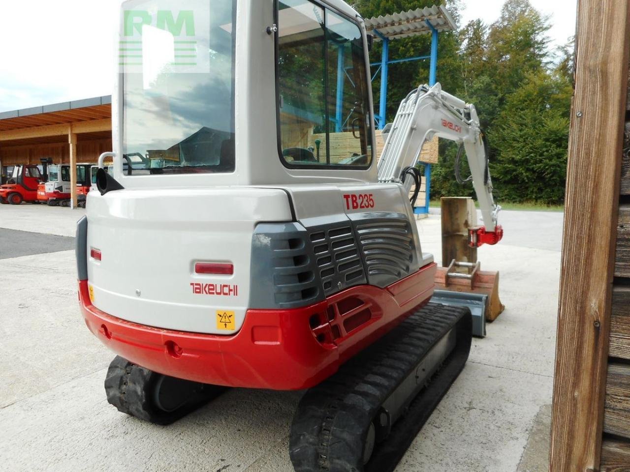 Bagger za tip Takeuchi tb 235 ( 3.530kg ) mit powerilt u. 4 löffel, Gebrauchtmaschine u ST. NIKOLAI/DR. (Slika 4)