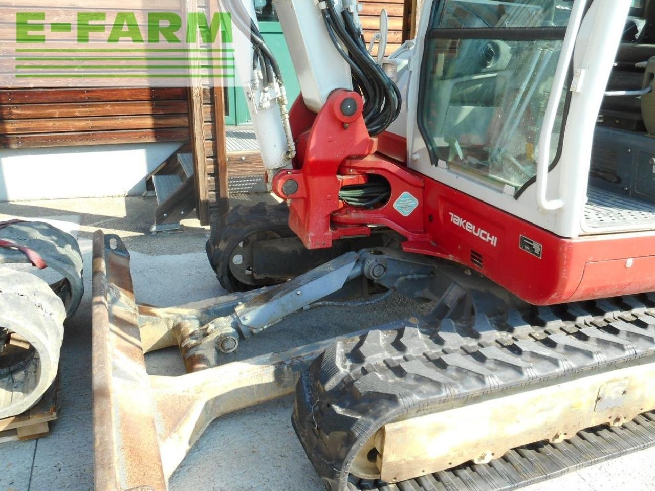 Bagger del tipo Takeuchi tb 260 ( 5.735kg ) powertilt + hydr. sw + 3 löff, Gebrauchtmaschine en ST. NIKOLAI/DR. (Imagen 12)