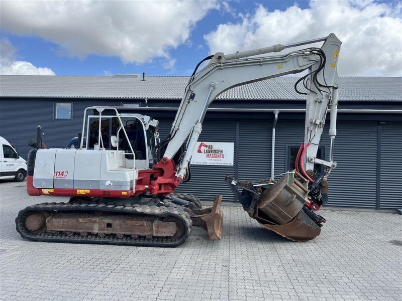 Bagger za tip Takeuchi TB1140 Nyere Rototilt med klo 3skovle og pallegafler, Gebrauchtmaschine u Rønnede (Slika 1)