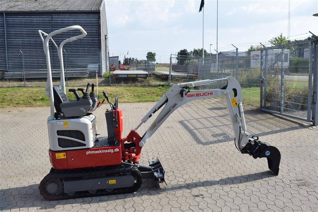 Bagger typu Takeuchi TB210R DEMO 2023 MODEL MED COMPACT TILT, Gebrauchtmaschine v Fredensborg (Obrázek 3)