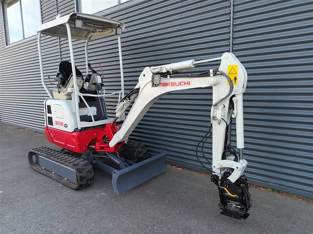 Bagger des Typs Takeuchi tb215r, Gebrauchtmaschine in Fårevejle (Bild 1)