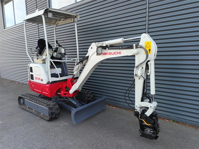 Bagger of the type Takeuchi tb215r, Gebrauchtmaschine in Fårevejle