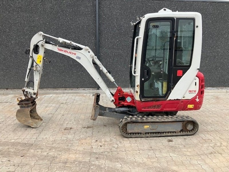 Bagger du type Takeuchi TB216, Gebrauchtmaschine en Nørresundby (Photo 1)