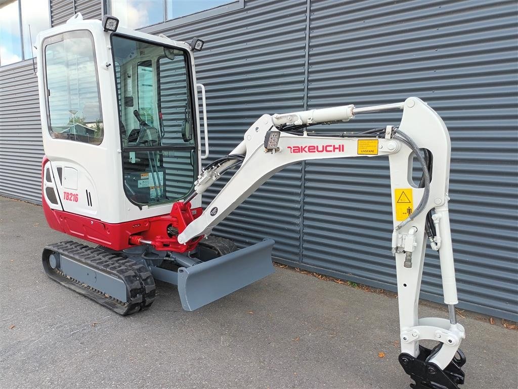 Bagger des Typs Takeuchi TB216, Gebrauchtmaschine in Fårevejle (Bild 1)