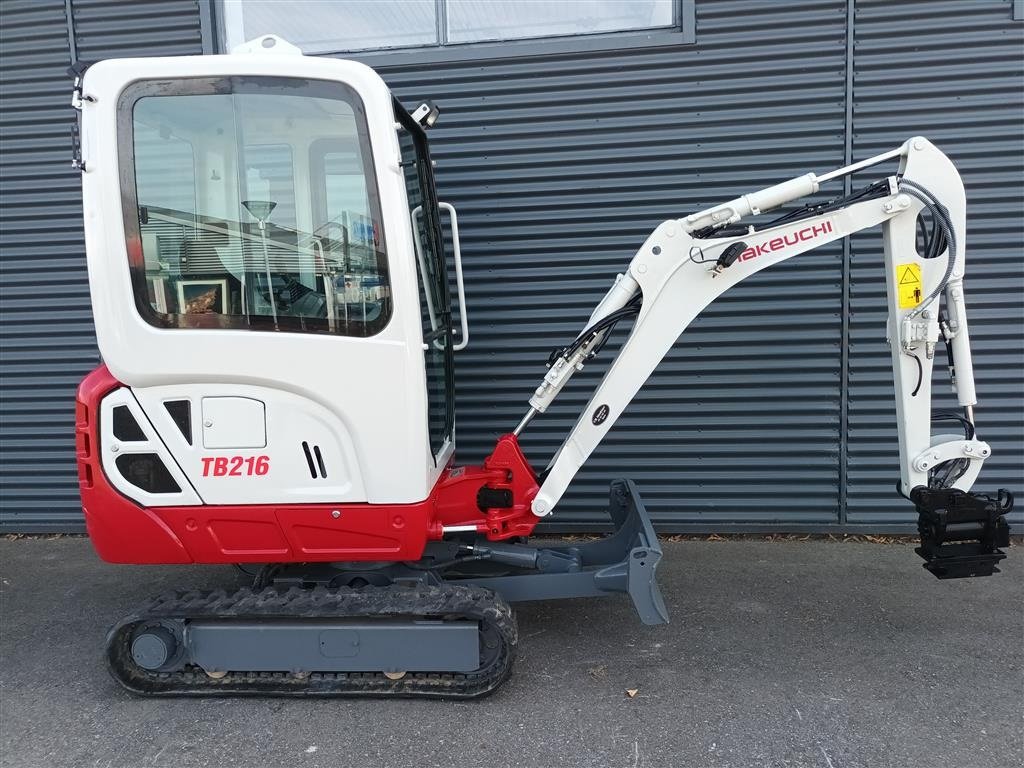 Bagger Türe ait Takeuchi TB216, Gebrauchtmaschine içinde Fårevejle (resim 2)