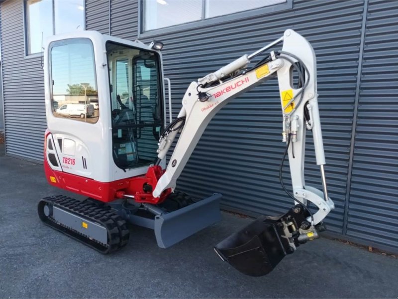 Bagger of the type Takeuchi tb216, Gebrauchtmaschine in Fårevejle (Picture 1)