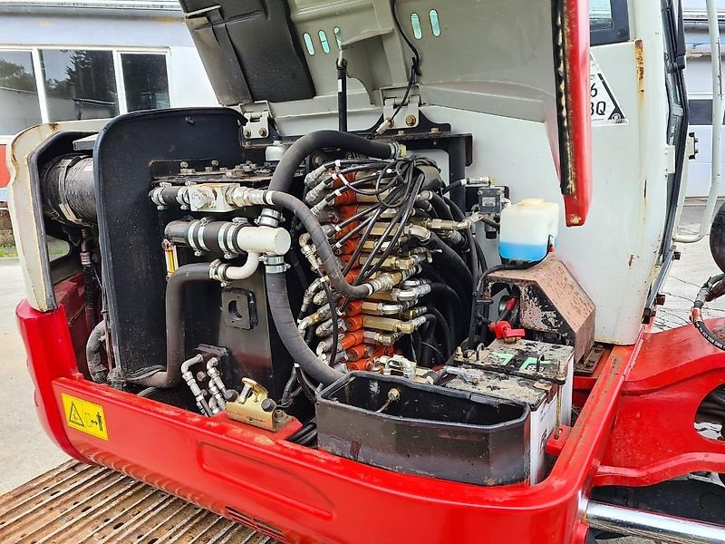 Bagger typu Takeuchi TB260, Gebrauchtmaschine w Fürstenstein (Zdjęcie 8)