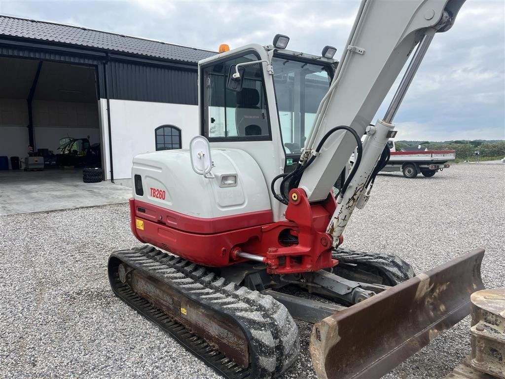 Bagger typu Takeuchi TB260, Gebrauchtmaschine w Mariager (Zdjęcie 5)