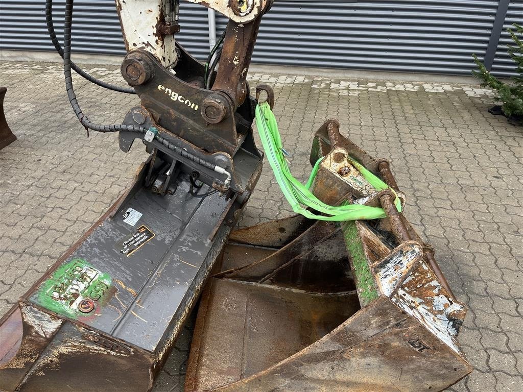 Bagger du type Takeuchi TB290 Hydraulisk skovlskifte 3skovle, Gebrauchtmaschine en Rønnede (Photo 3)