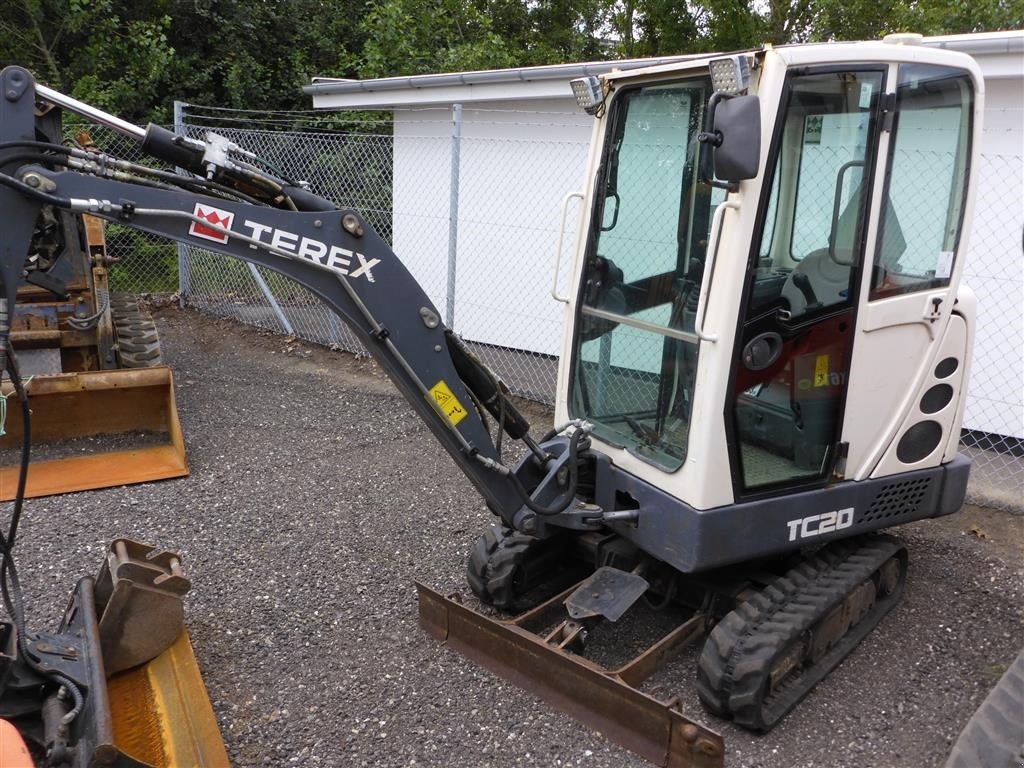 Bagger tip Terex TC 20, Gebrauchtmaschine in Nørresundby (Poză 3)