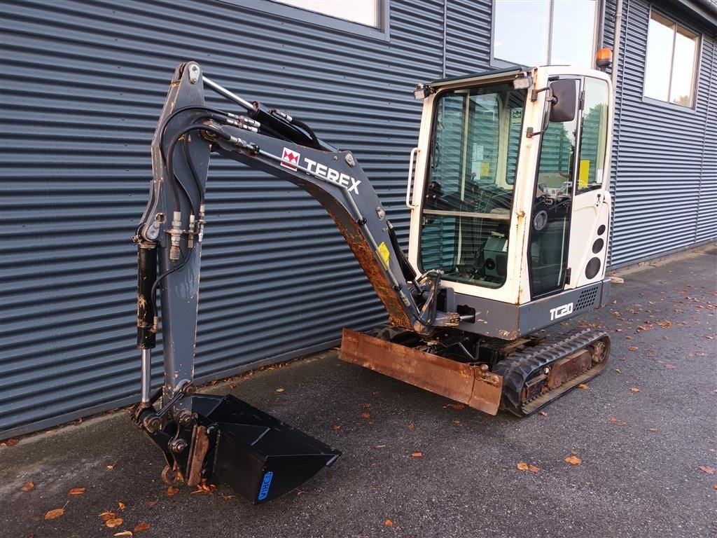 Bagger van het type Terex TC20, Gebrauchtmaschine in Fårevejle (Foto 4)