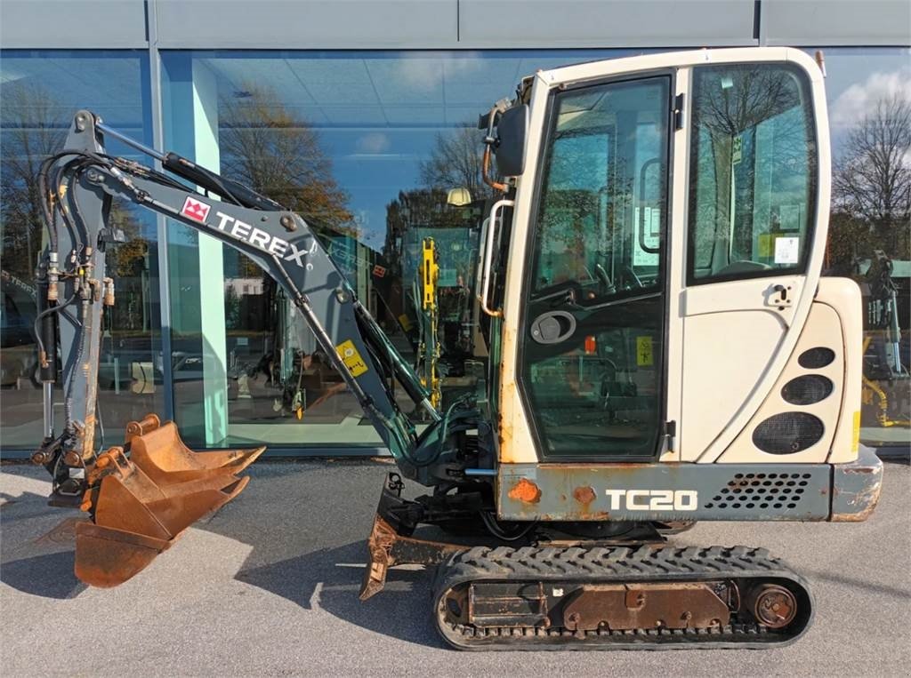 Bagger of the type Terex tc20, Gebrauchtmaschine in Fårevejle (Picture 5)