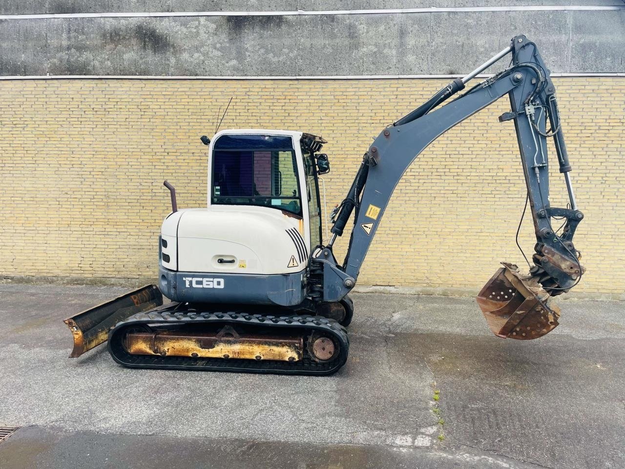 Bagger tip Terex TC60, Gebrauchtmaschine in Middelfart (Poză 8)