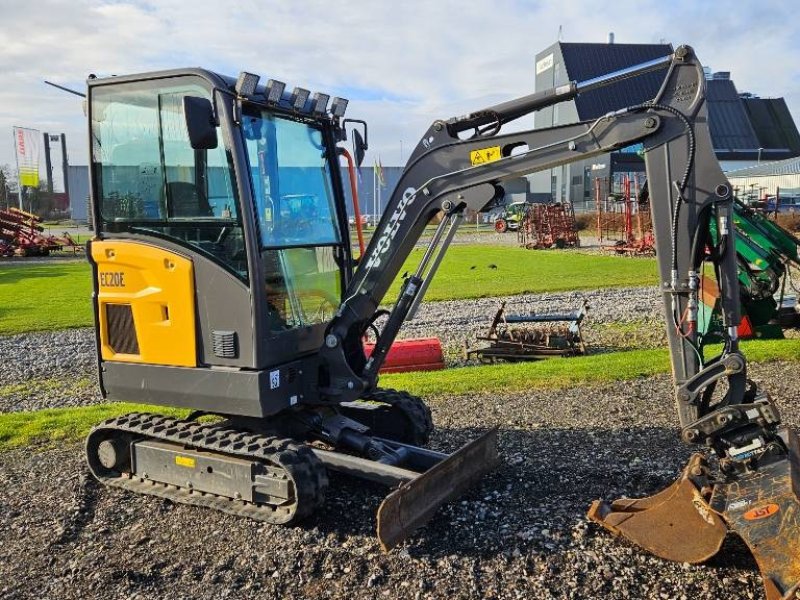 Bagger a típus Volvo EC 20 E, Gebrauchtmaschine ekkor: Ringe (Kép 1)