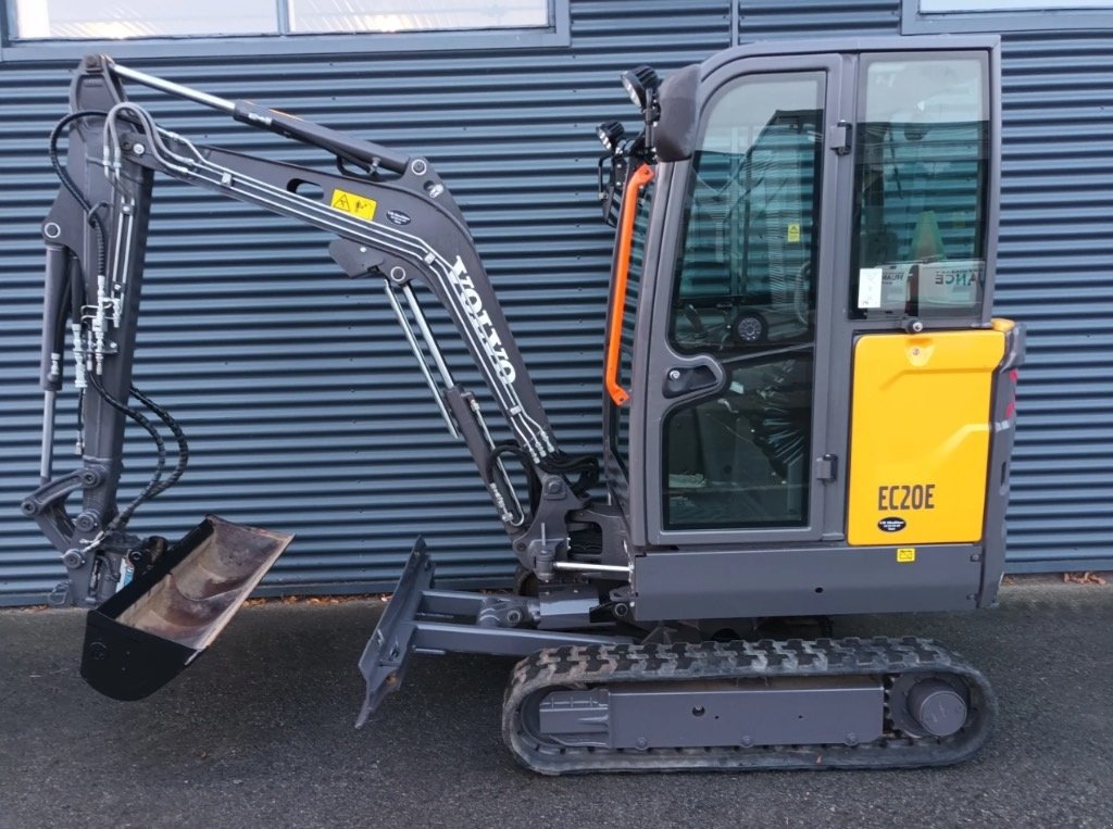 Bagger del tipo Volvo EC 20 E, Gebrauchtmaschine In Fårevejle (Immagine 5)