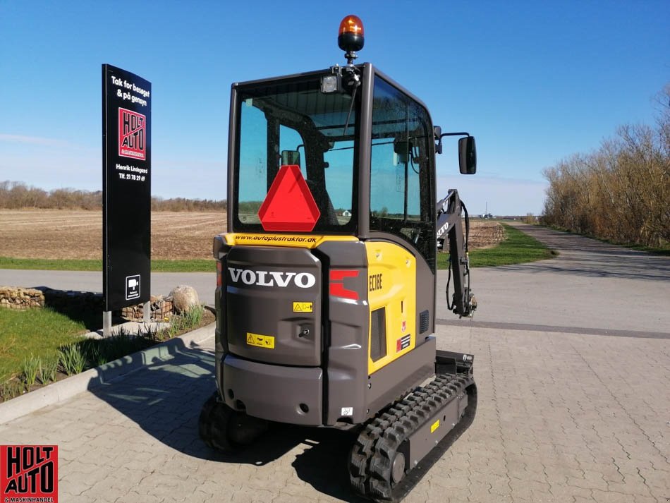 Bagger des Typs Volvo EC18E, Gebrauchtmaschine in Vrå (Bild 3)