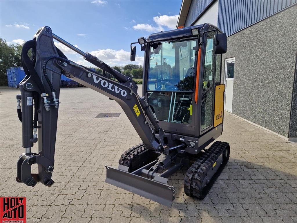 Bagger типа Volvo EC18E, Gebrauchtmaschine в Vrå (Фотография 7)