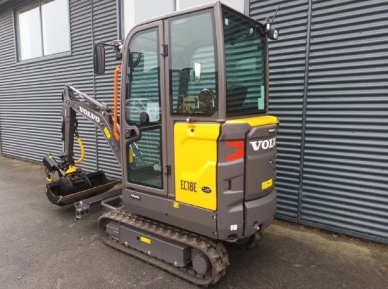 Bagger des Typs Volvo ec18e, Gebrauchtmaschine in Fårevejle (Bild 7)