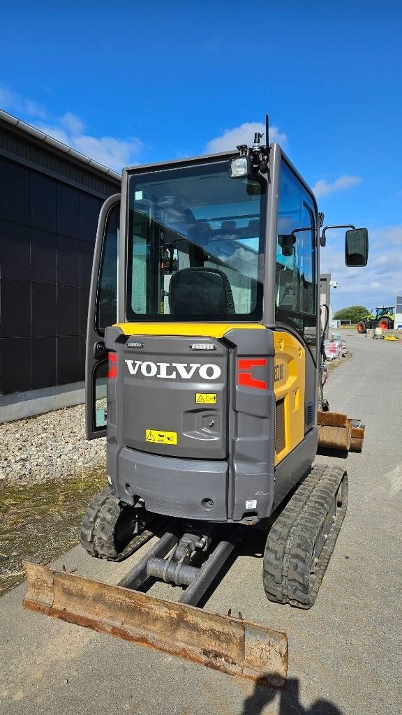 Bagger Türe ait Volvo EC20E, Gebrauchtmaschine içinde Ringe (resim 4)