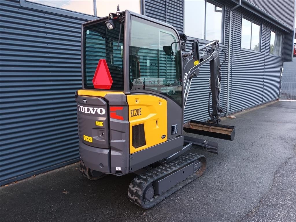 Bagger des Typs Volvo EC20E, Gebrauchtmaschine in Fårevejle (Bild 3)