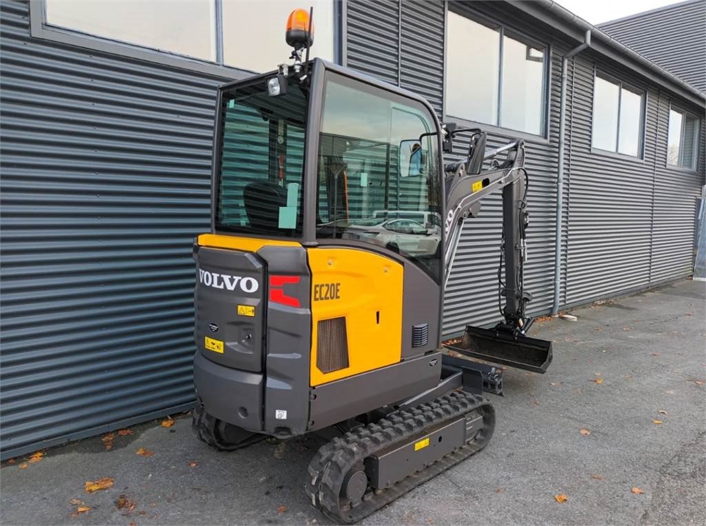 Bagger del tipo Volvo ec20e, Gebrauchtmaschine In Fårevejle (Immagine 3)