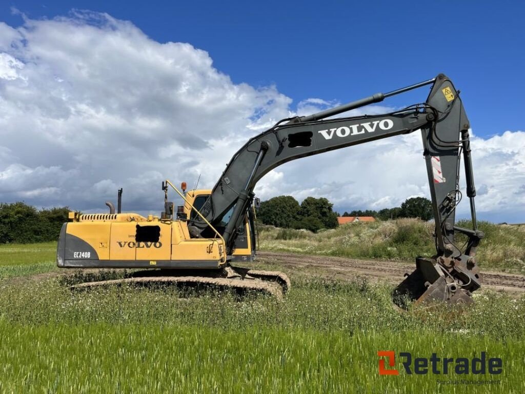 Bagger typu Volvo EC240BLC, Gebrauchtmaschine v Rødovre (Obrázok 3)