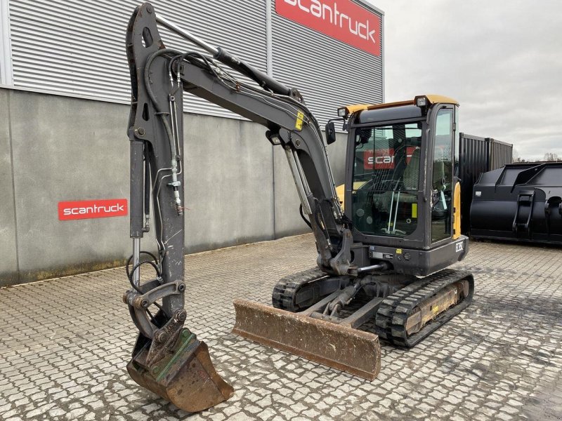 Bagger of the type Volvo EC35C, Gebrauchtmaschine in Skive (Picture 1)