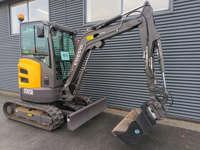 Bagger typu Volvo ECR 25 D, Gebrauchtmaschine v Fårevejle (Obrázek 1)