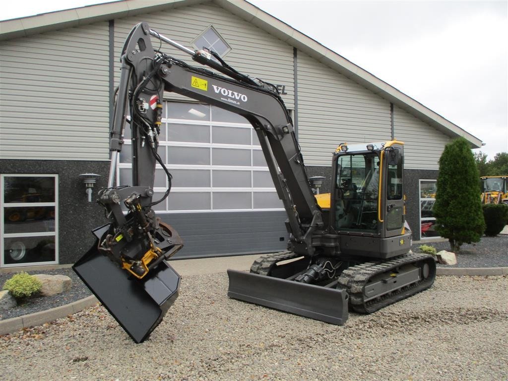 Bagger van het type Volvo ECR 88 D pro med Engcon rotortilt og klo, Gebrauchtmaschine in Lintrup (Foto 2)