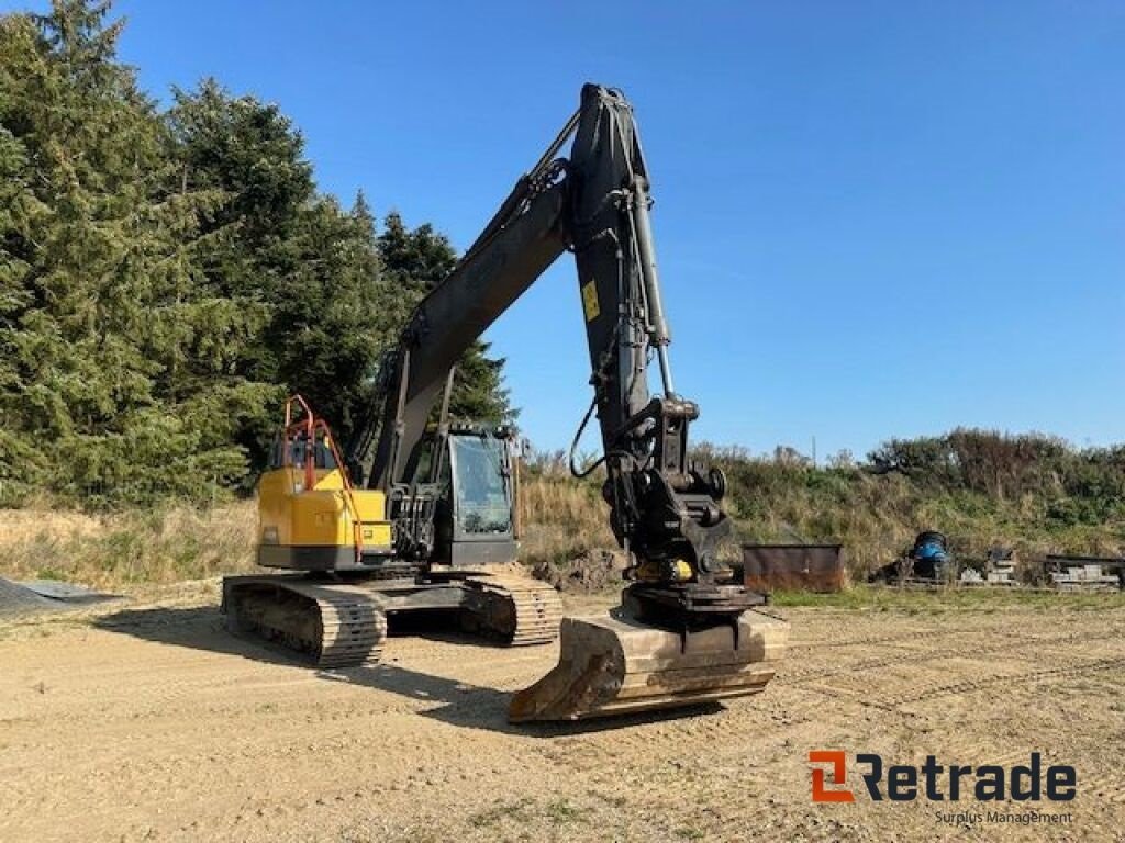 Bagger Türe ait Volvo ECR235EL, Gebrauchtmaschine içinde Rødovre (resim 5)