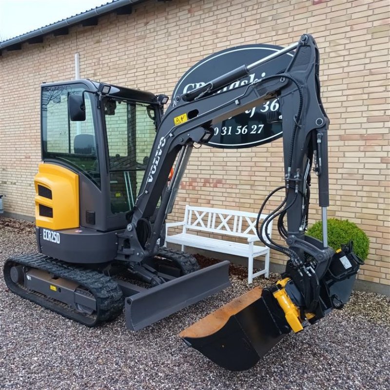 Bagger van het type Volvo ECR25D, Gebrauchtmaschine in Fårevejle (Foto 1)