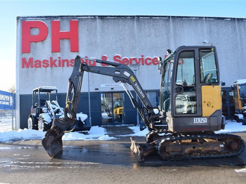 Bagger del tipo Volvo ECR25D, Gebrauchtmaschine In Fredensborg (Immagine 1)