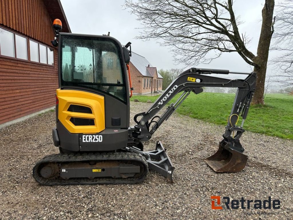 Bagger typu Volvo ECR25D, Gebrauchtmaschine w Rødovre (Zdjęcie 4)