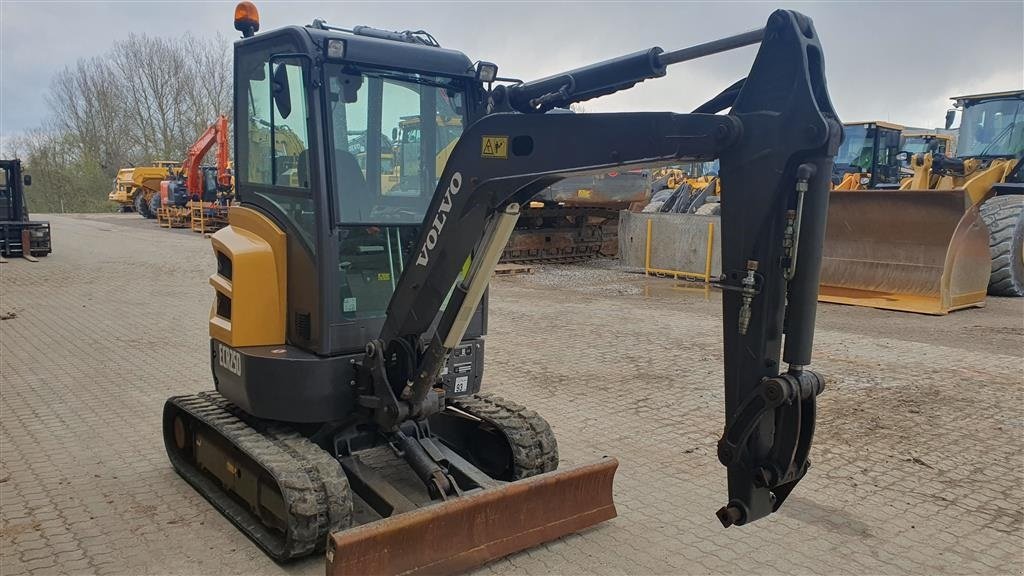 Bagger des Typs Volvo ECR25D, Gebrauchtmaschine in Randers (Bild 3)