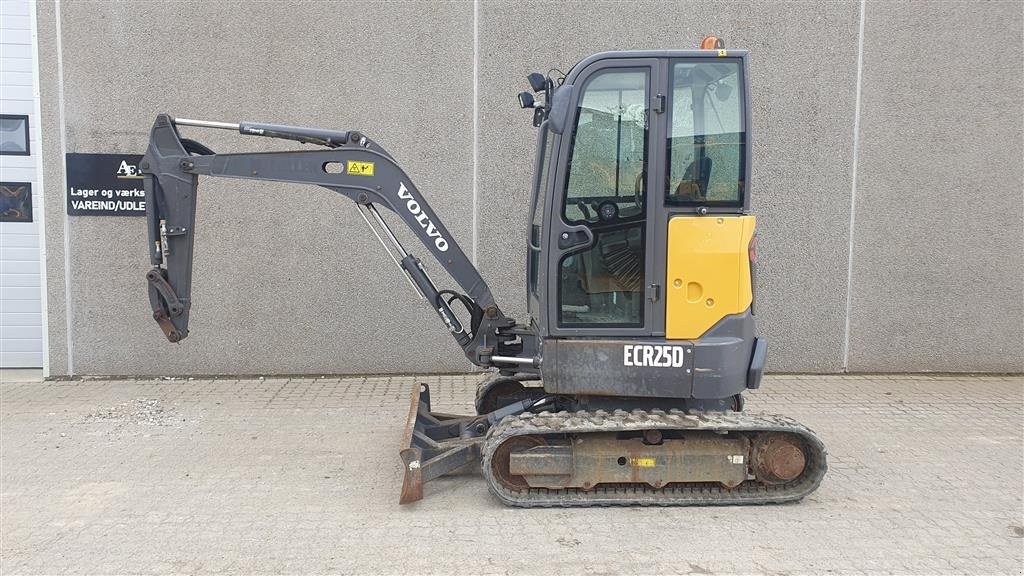 Bagger del tipo Volvo ECR25D, Gebrauchtmaschine en Randers (Imagen 2)