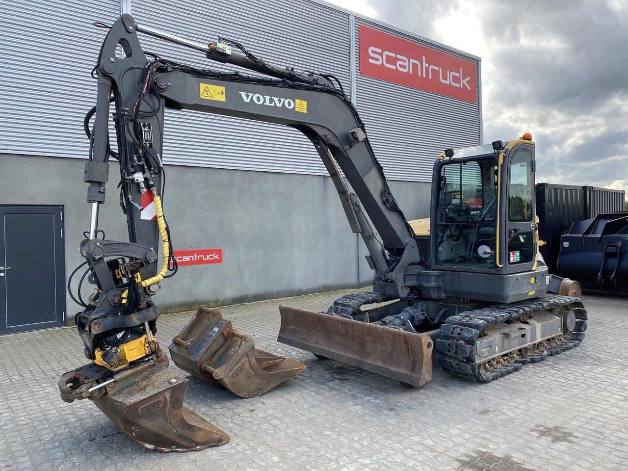 Bagger of the type Volvo ECR88D, Gebrauchtmaschine in Skive (Picture 1)