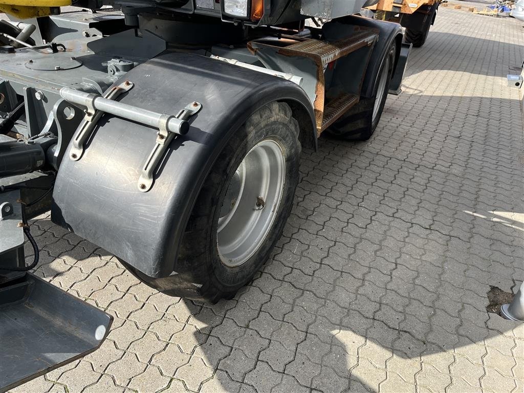 Bagger van het type Wacker Neuson EW 100  Gummihjuler med rotortilt, vogn og fuld skovlpakke, Gebrauchtmaschine in Rønnede (Foto 8)