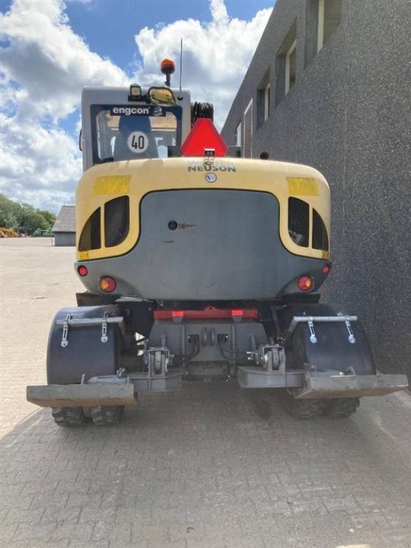 Bagger del tipo Wacker Neuson EW 100 Med Engcon rototilt, Gebrauchtmaschine en Ulfborg (Imagen 3)