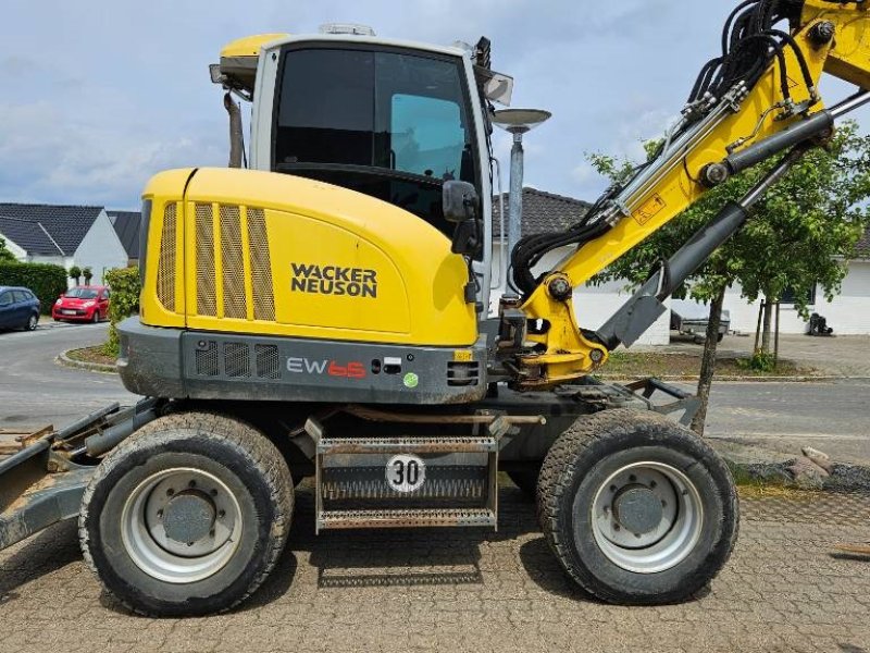 Bagger of the type Wacker Neuson EW 65, Gebrauchtmaschine in Ringe (Picture 1)